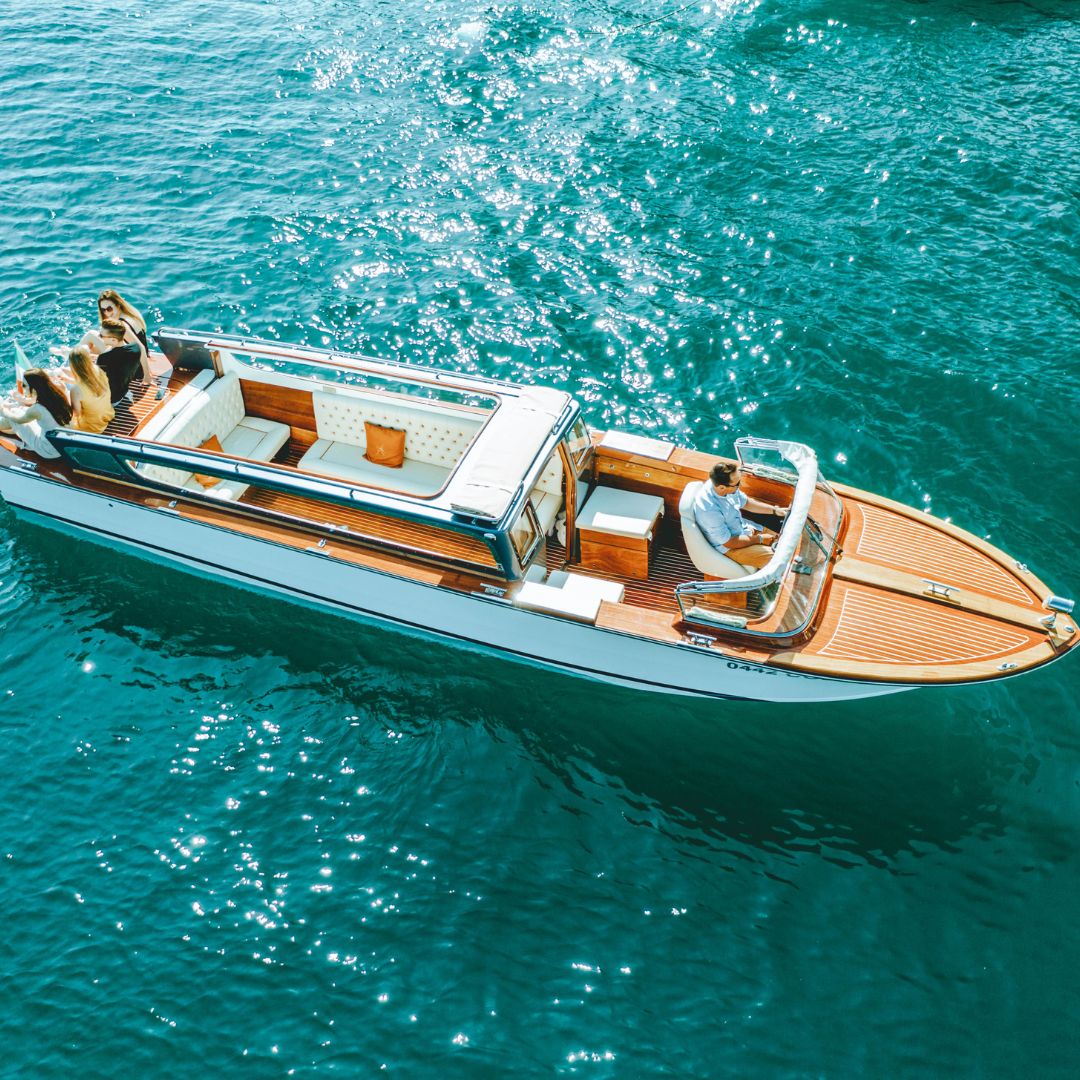 Lake Como Water Taxi